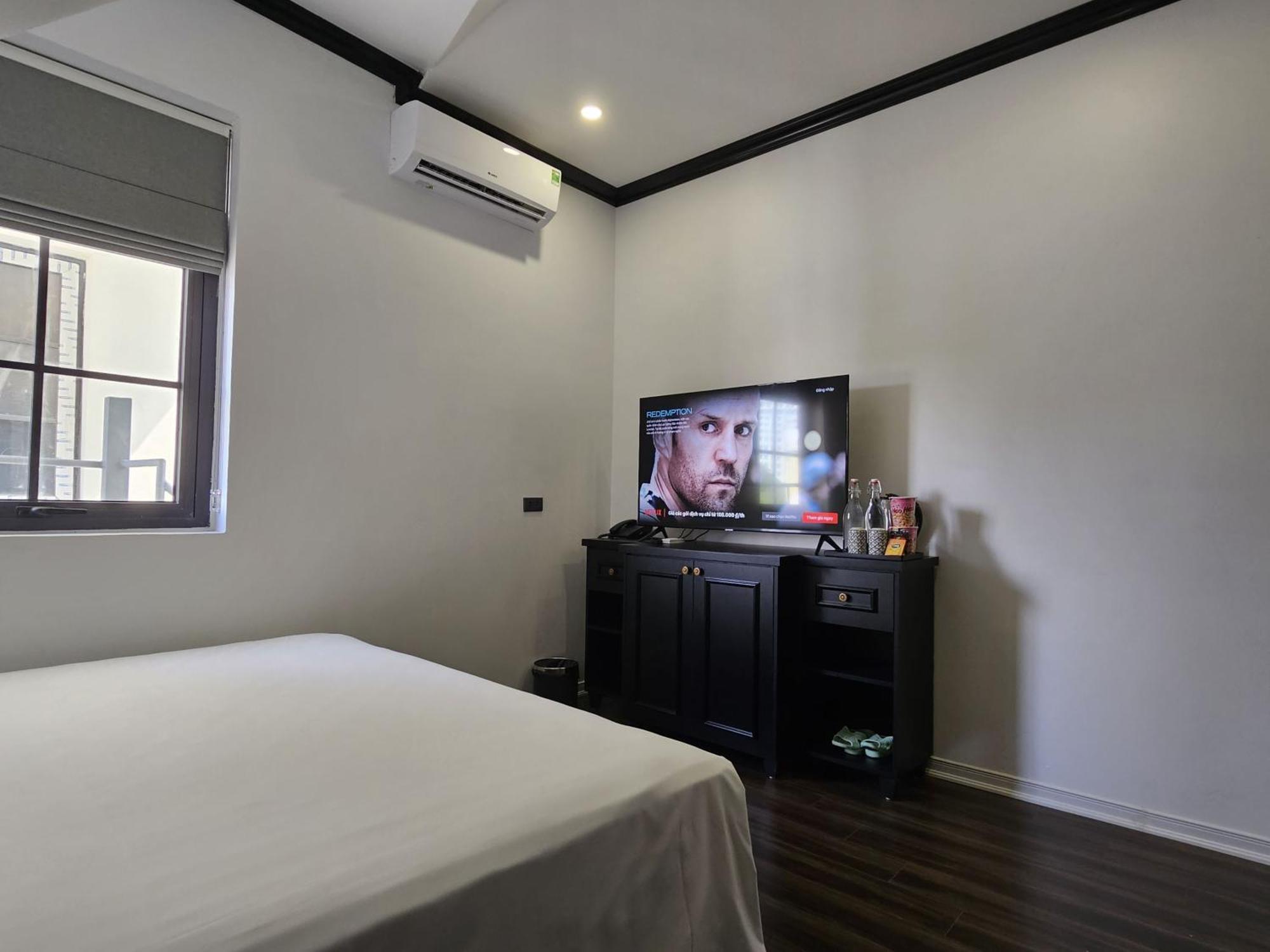 Elegant Boutique 4*